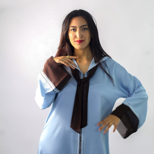 Hooded Djellaba with brown muslin tie and sleeves